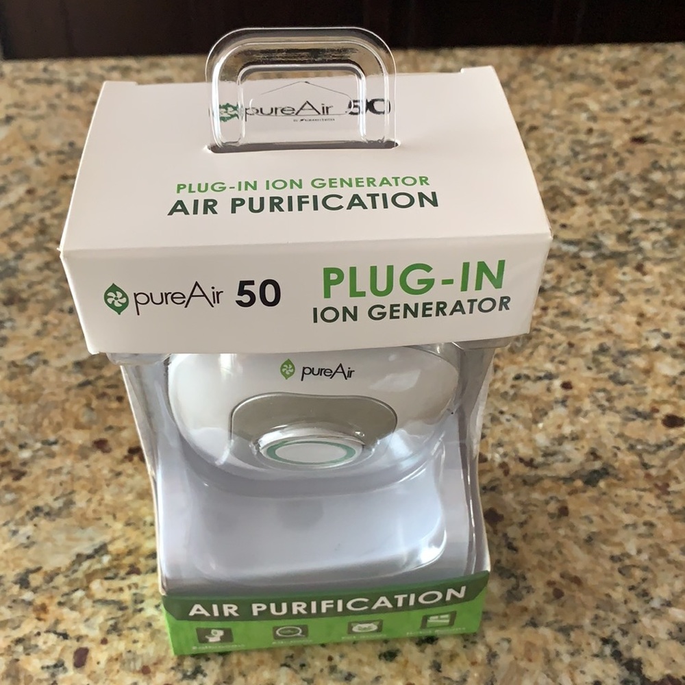 *Feature* NEW pureAir 50 Plug-in Air Purification - Picture 3 of 6